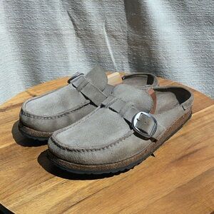 Birkenstock Unisex Buckley Suede Leather Mule Gray Size 42